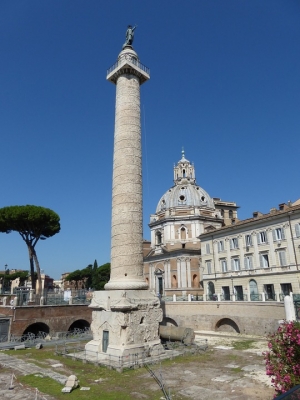 MY PRIVATE ITALY: TRAJAN’S COLUMN IN ROME, HOW THE ROMAN ARMY CONQUERED THE WORLD